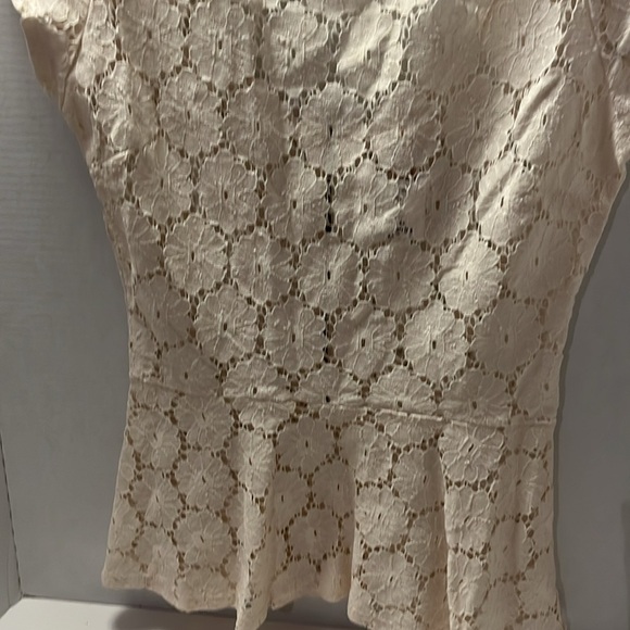 Eyeshadow cream medium blouse sku: A15 - Picture 2 of 5